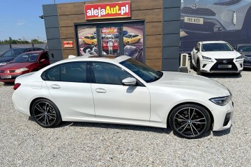 4x4 BMW 330i 258 KM Mpakiet ideał Warszawa