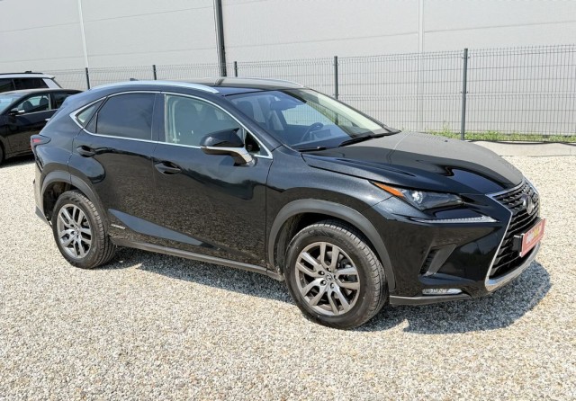 lexus