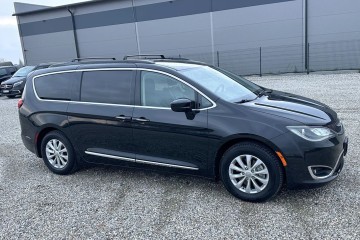 3.6 BENZ 287 KM ! 7 OSÓB ! 2017r ! Warszawa