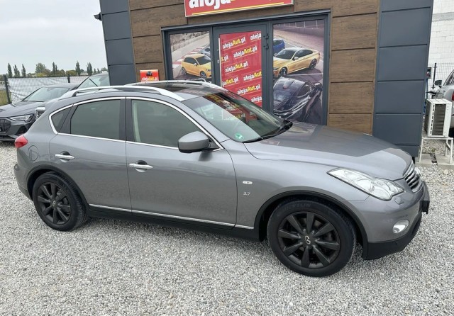 infiniti