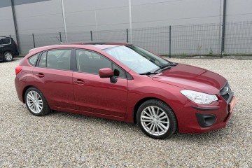 4x4 Impreza 2.0 Benz 150 km ! 2014r ! Warszawa