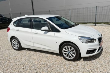 225E 224 KM Plug-In ! 2018R